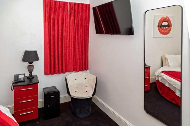 G Boutique Hotel พอร์ตสมัธ ภายนอก รูปภาพ