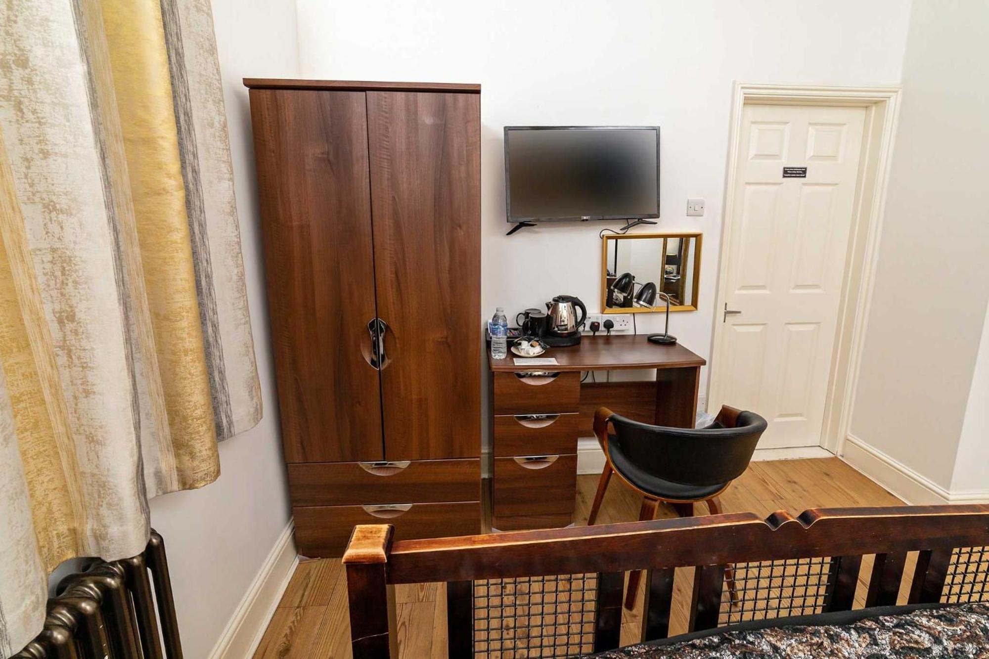 G Boutique Hotel พอร์ตสมัธ ภายนอก รูปภาพ